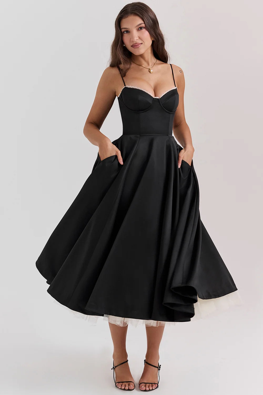 Vestido Feminino Midi Lunna