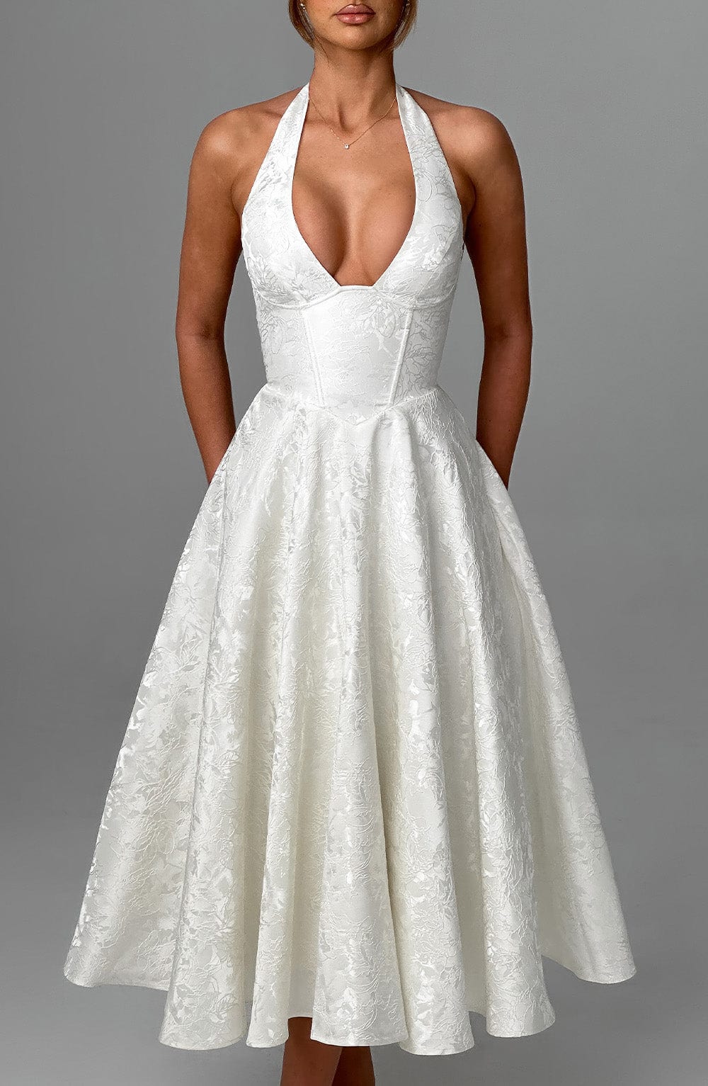 Vestido Feminino Midi Effie