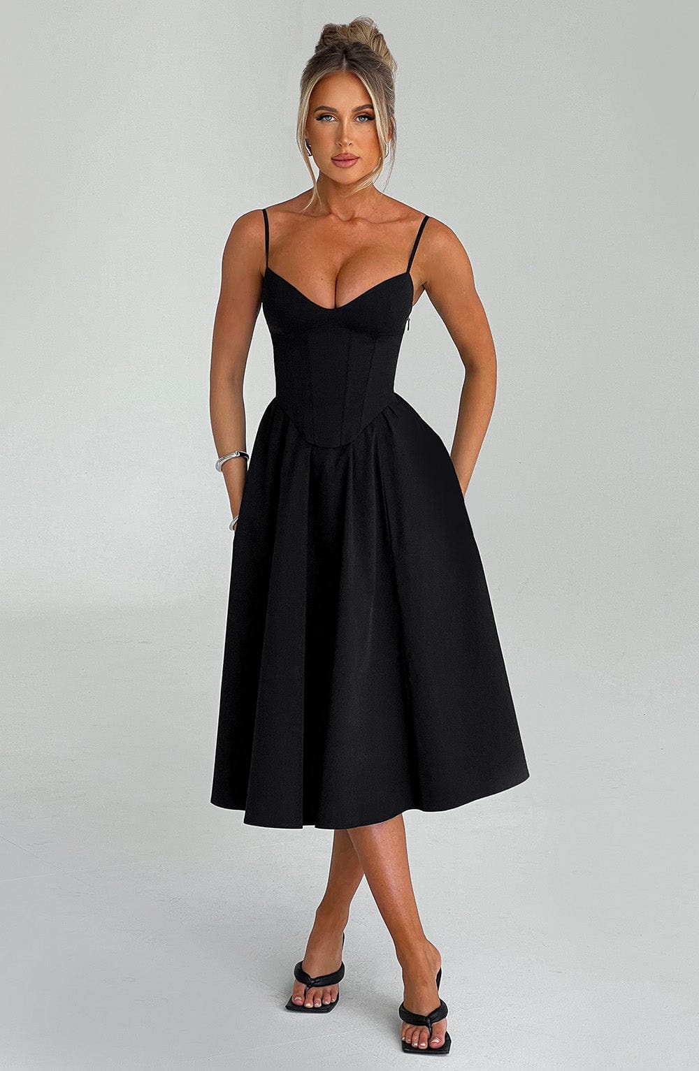 Vestido Feminino Midi Mariella
