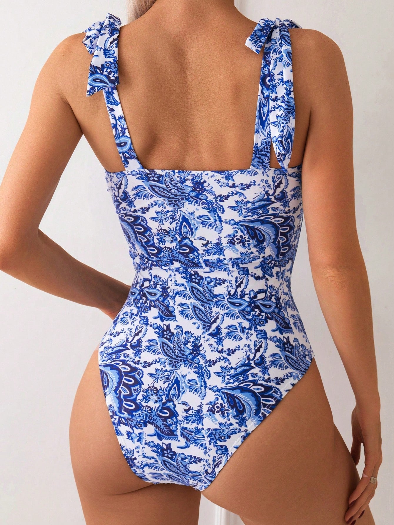 Maiô Feminino Hatisa