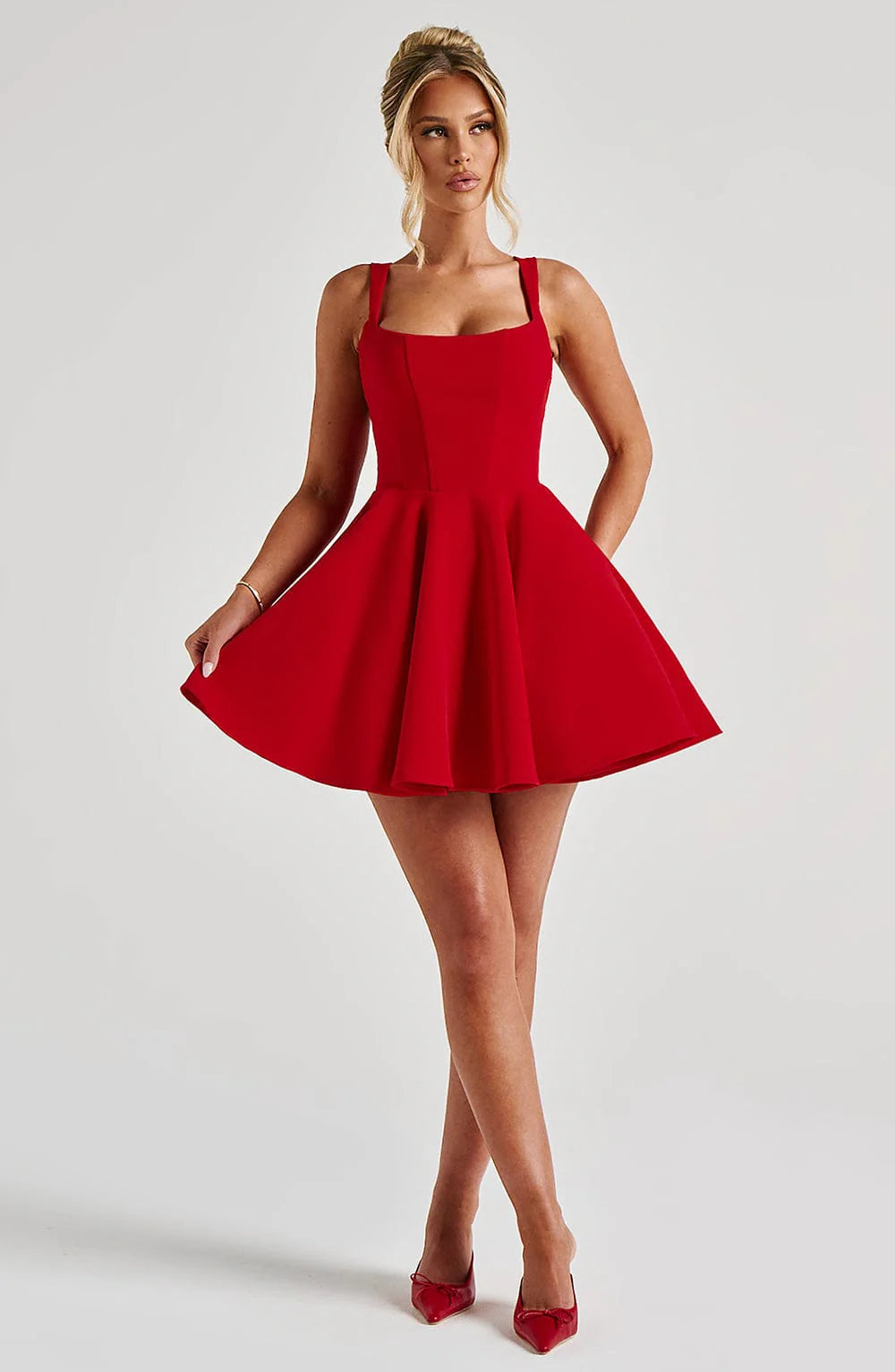 Vestido Feminino Curto Livia